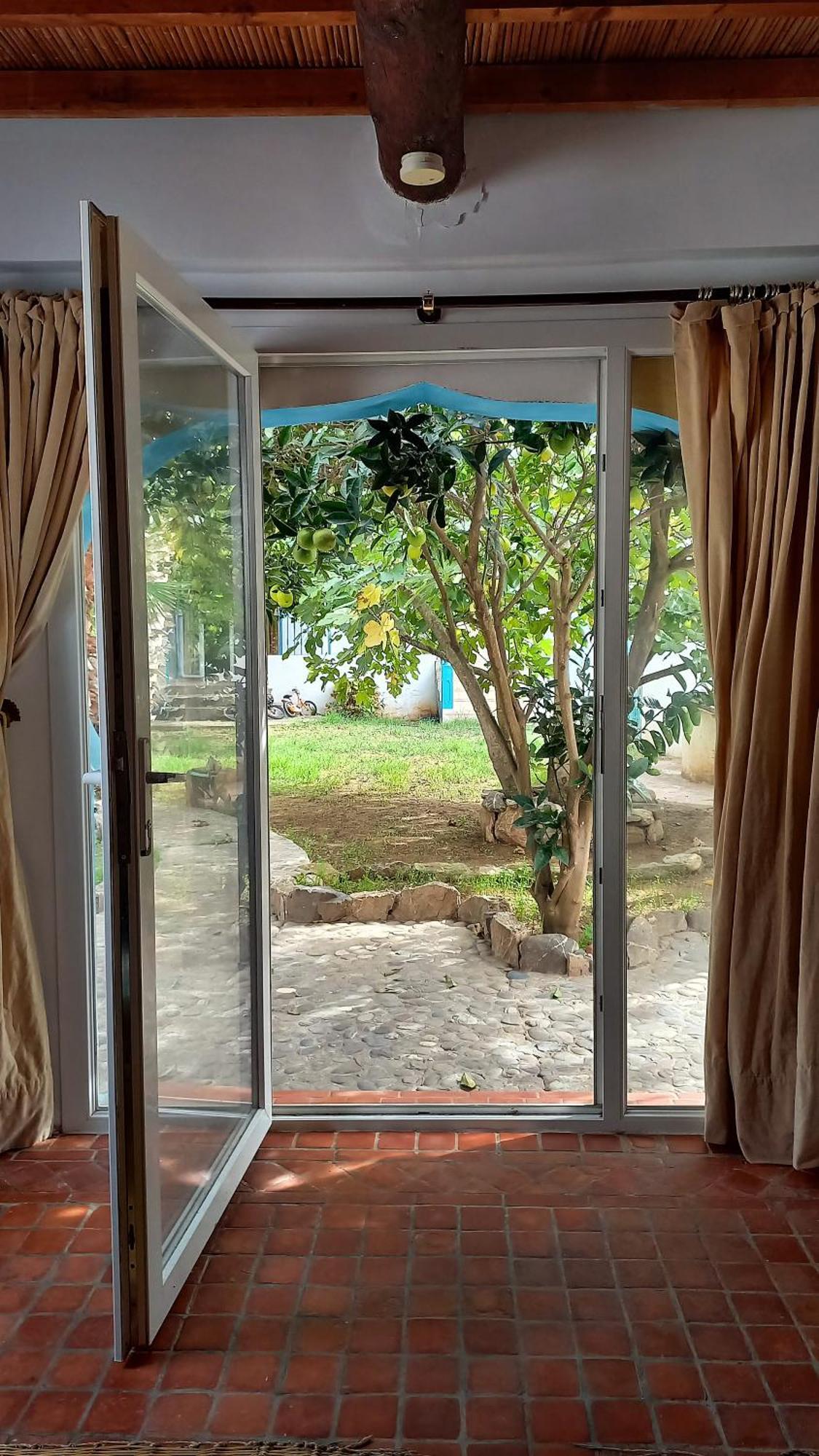 Rayani Maison D'Hotes Chozas Екстериор снимка